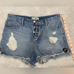 Black Daisy denim shorts with daisy embroidery